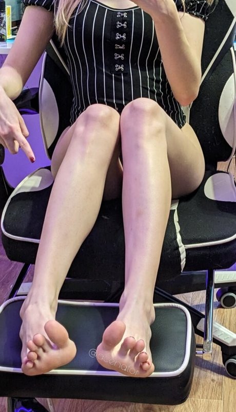 ジムのインフルエンサーオンリーファンズ エロ 画像