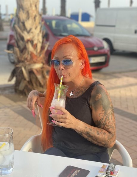 loving queent かわいいスター 写真