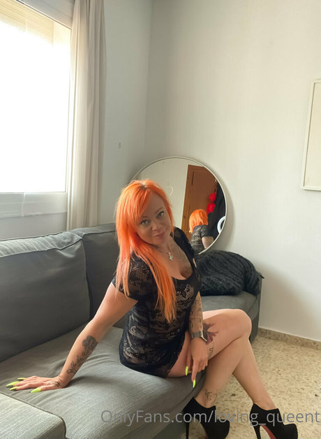 後背位オンリーファンズ セクシーヌード 写真