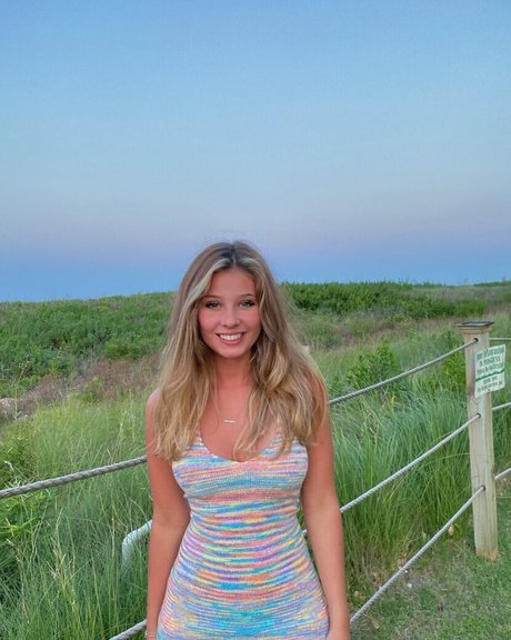 Jess Geng 素敵なスター 写真