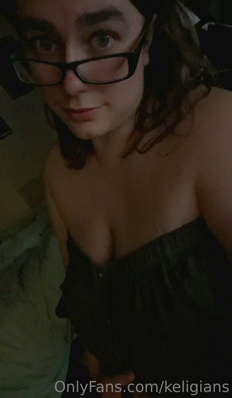 ぽっちゃりファックオンリーファンズ 美しい裸 写真