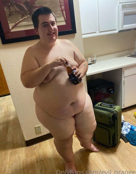 アラブの女の子オンリーファンズ アートヌード 画像