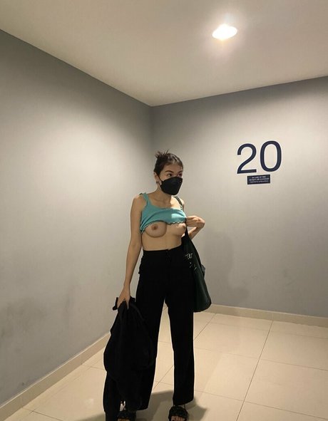 bubblegum4u エロティックモデル ギャラリー