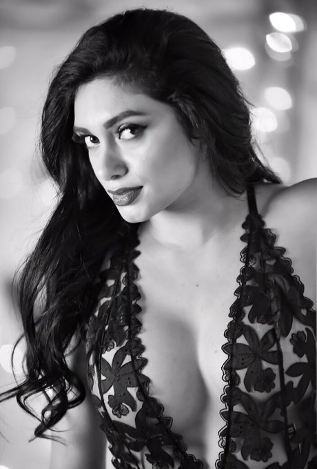 toosexyashley 裸のスター 写真