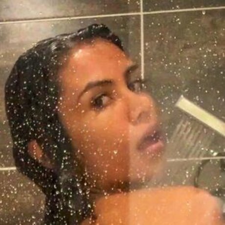 Ana Henao ポルノスター エロティック 写真