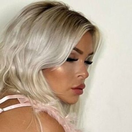 Amber Brown ポルノスター アーカイブ