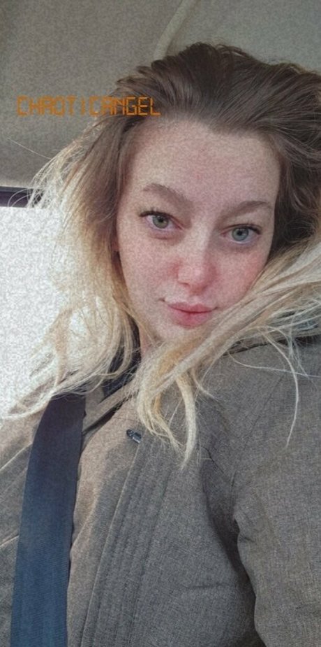 kellysnowfree ポルノスター 可愛い ギャラリー