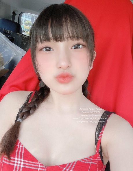 ティーンランジェリーオンリーファンズ 裸 ギャラリー