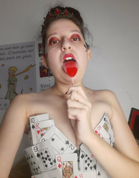 老母オンリーファン ホットヌード 写真