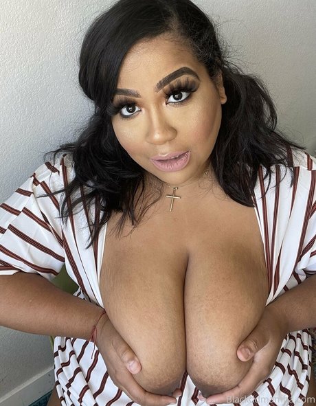 blackddmambaa ポルノスター ホット 写真