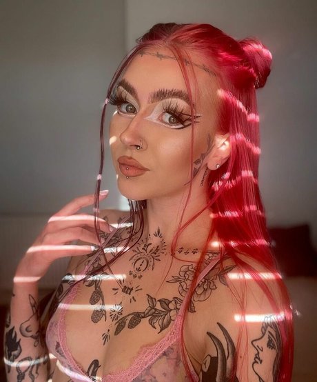 xo nicolavictoria エロティックなスター 写真