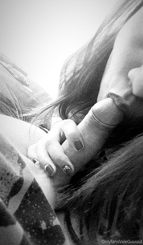 Valentina Gutierres セクシー女優 写真