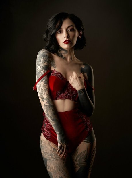 アマチュアブロンドオンリーファンズ ホットヌード 画像