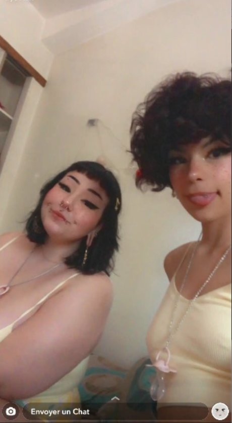 フラットオンリーファン 無料ポルノ 写真