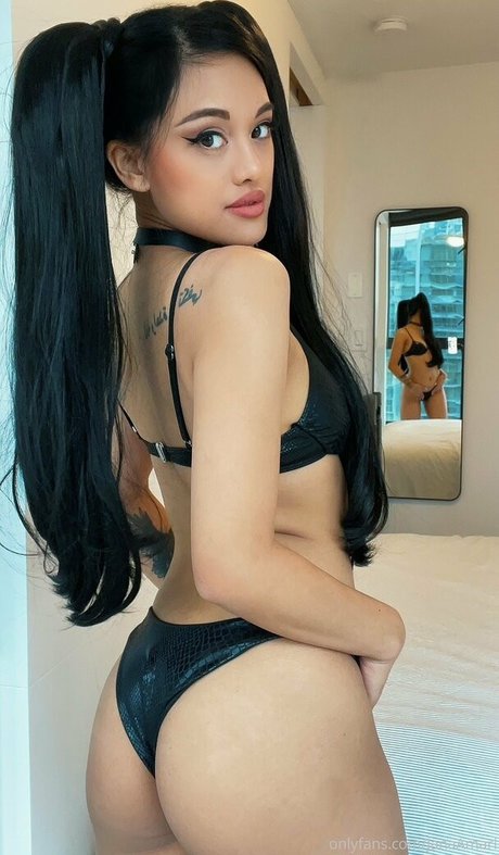 アラブの女の子オンリーファンズ 美しい アーカイブ