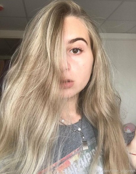 ベビーシッターオンリーファンズ 無料 写真