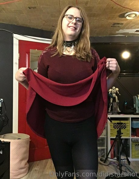 asmr ジンジャー オンリーファンズ ホットセックス 画像