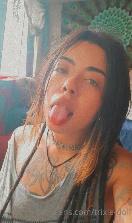 trixie doll ポルノスター ヌード ギャラリー