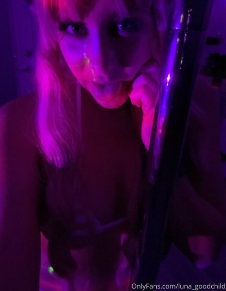 luna goodchild ヌードモデル 画像