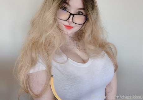 プッシー尻オンリーファンズ セクシーヌード 画像