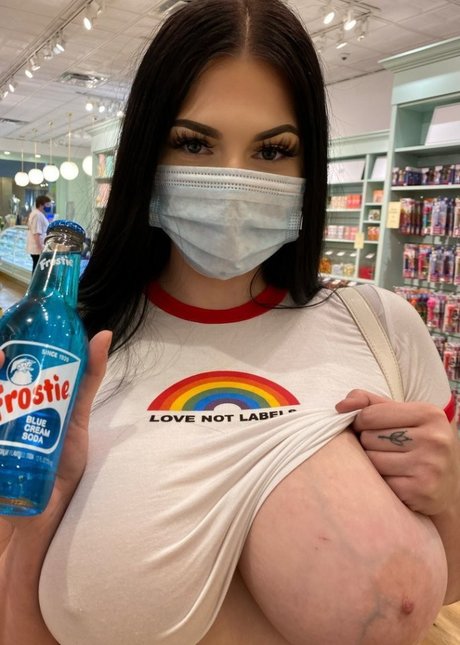 黒人女性のオンリーファンズ 無料ヌード 写真