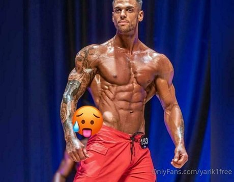 yarik1free セックスモデル 画像