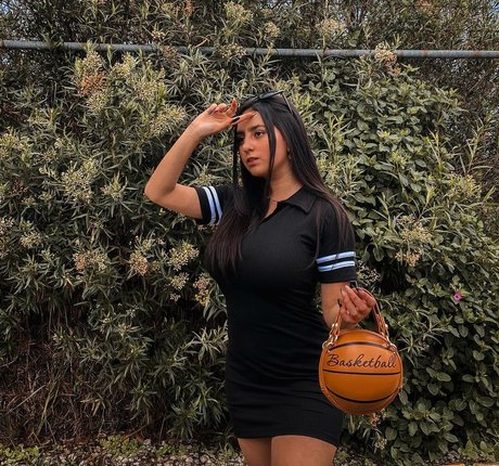 フィットネスベイビーオンリーファンズ トップ ギャラリー