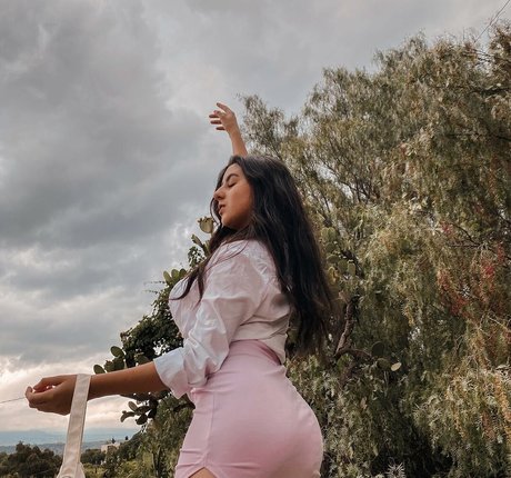 Danahe Vasquez ポルノモデル 画像