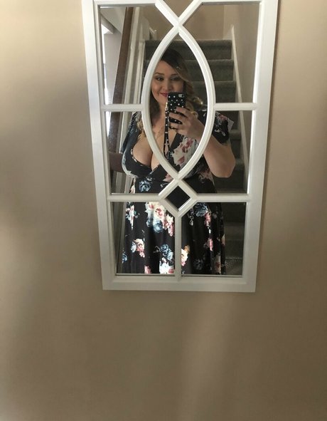 avadollxxx ポルノスター 独占 写真