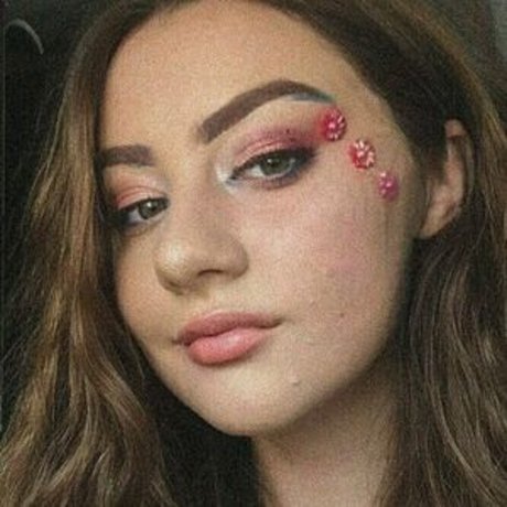 alice0999of アートスター 写真