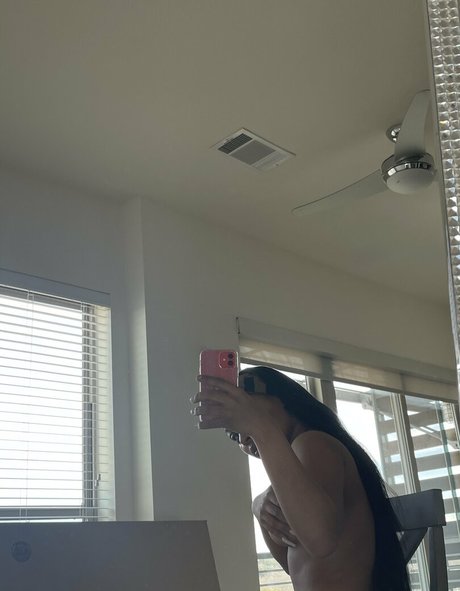 足の動画 オンリーファンズ セクシーヌード ギャラリー