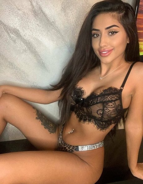 lunnastarr 完璧な女優 写真