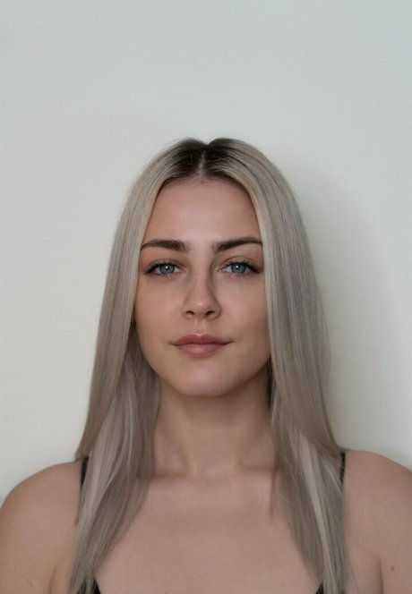 gentlejosy ホットなモデル 写真