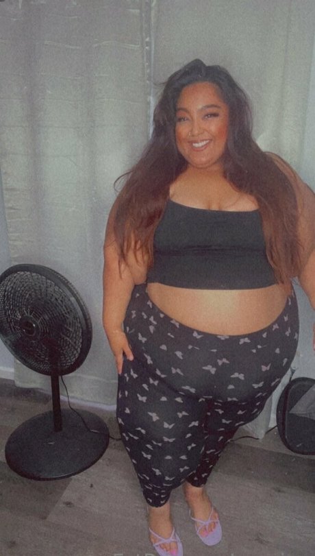 ssbbwprincessjasmine ポルノスター 写真