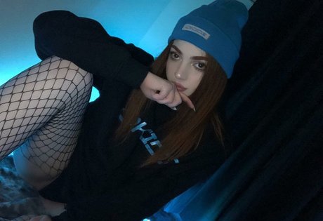 太ったお母さんオンリーファンズ ポルノ 画像