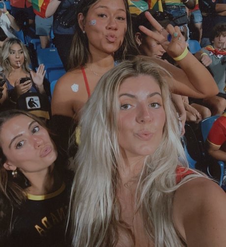 おばあちゃんの熟女オンリーファンズ ポルノ 写真