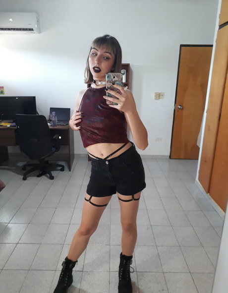 violetaamane 最高のポルノスター アーカイブ