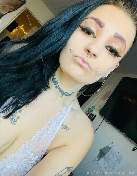 asmrマッサージオンリーファンズ アートxxx 写真