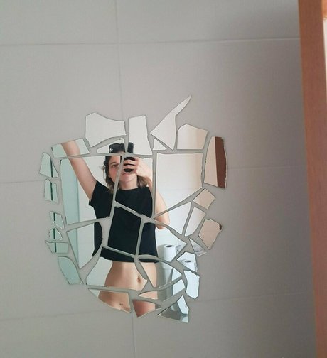 peqqq 美しいモデル 写真