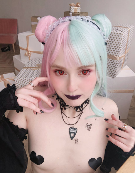 黒髪の熟女オンリーファンズ 無料xxx 写真