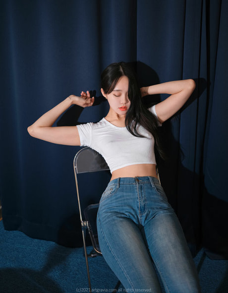 Inah Sekiz セクシーモデル 写真