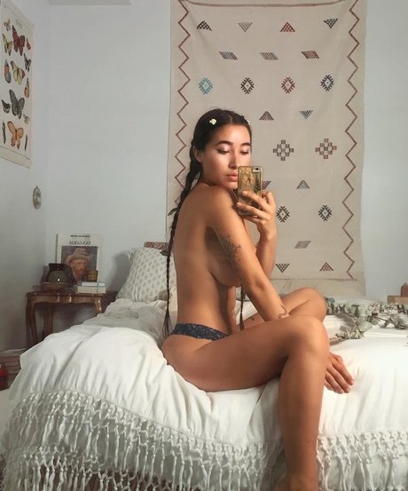 本物のオンリーファンズ 無料ヌード 写真