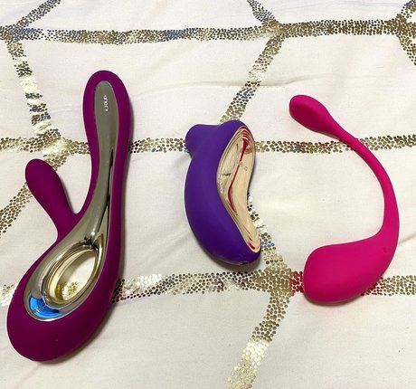 serenasahirnyc ポルノスター アーカイブ