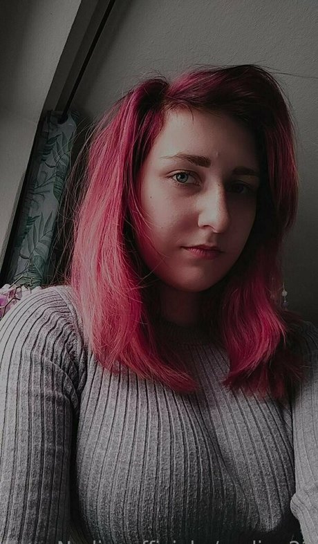 nadine22 セックスポルノスター 写真