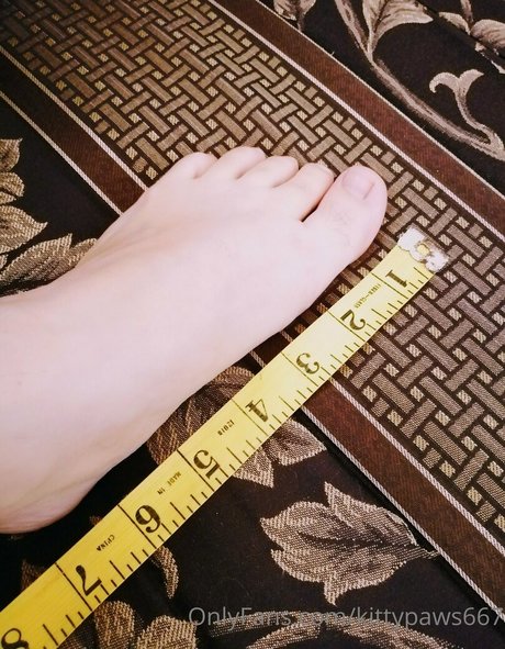 kittypaws667 セックスモデル 写真