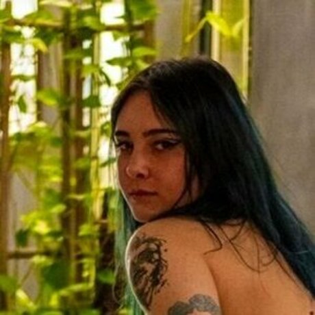 Aliceinchains777 モデル 写真