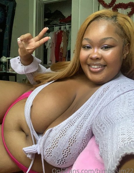 背が高くて巨乳のオンリーファンズ えろた ギャラリー