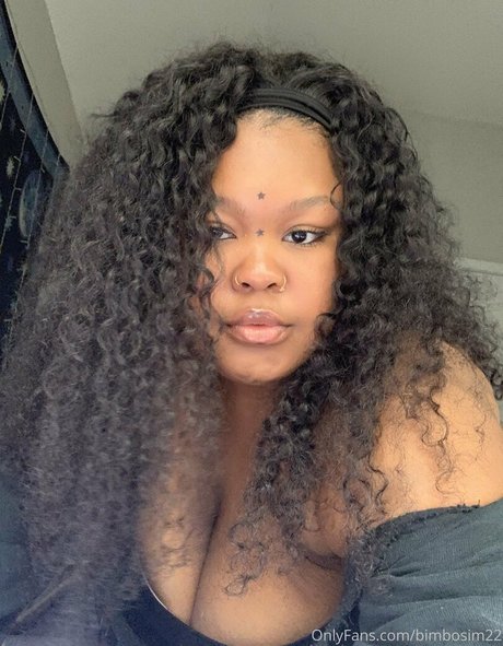 ボディビルダーヌードオンリーファンズ xxx 写真