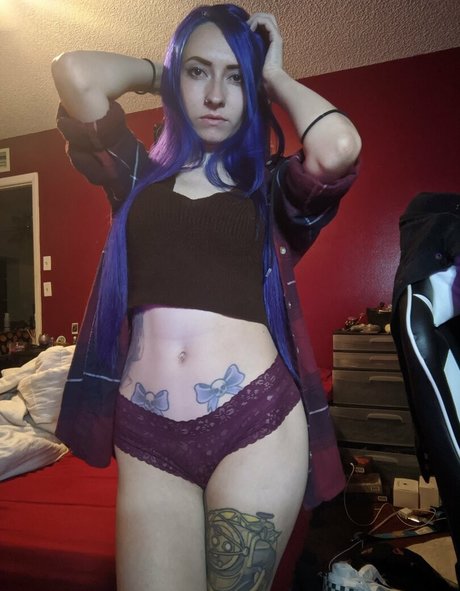 leenamouz ホットなスター ギャラリー