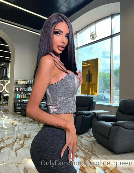 Caroline Queen ポルノスター ホット 画像